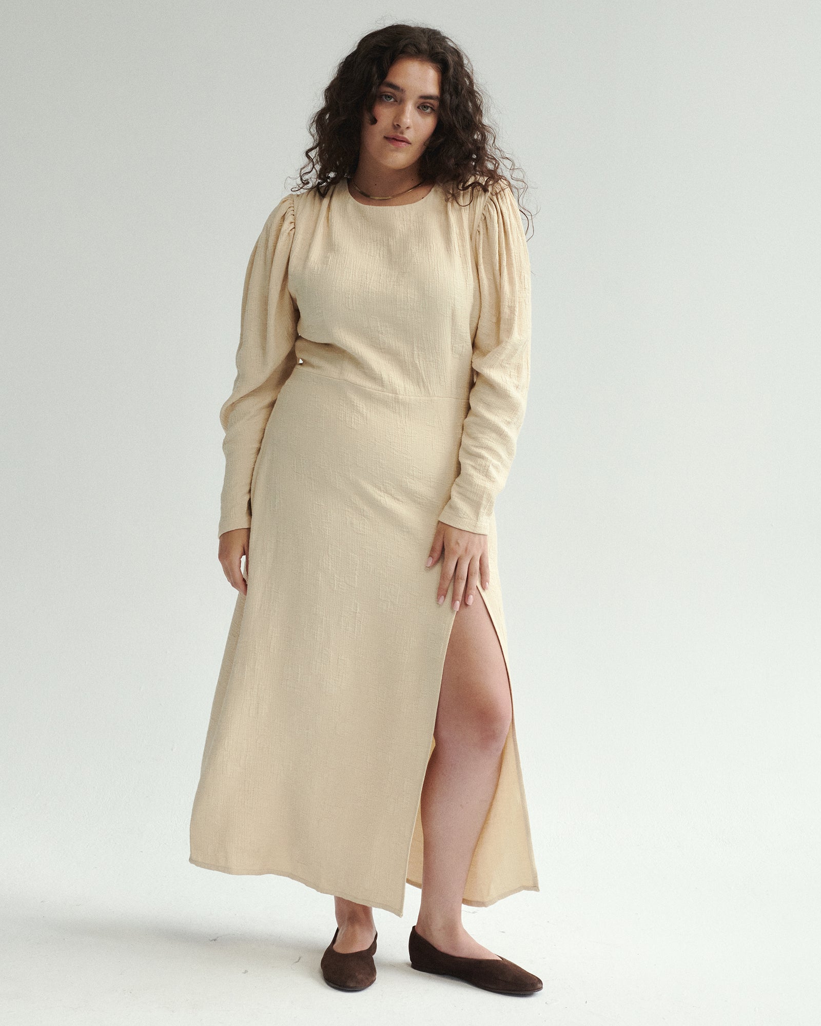 VELVET MAXI DRESS ECRU