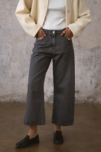 ISH JEANS GRAU