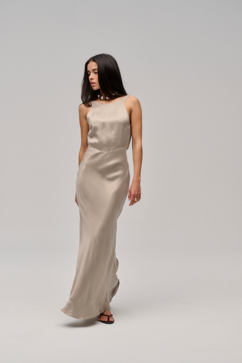 BEIGEFARBENES VIVIEN-KLEID