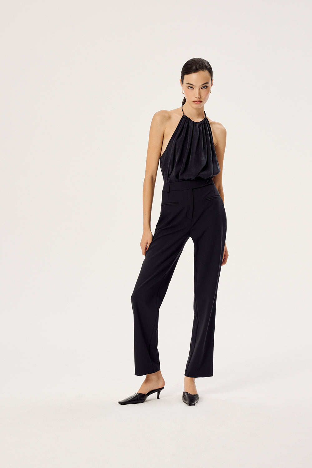 GONE WOOLEN PANTS