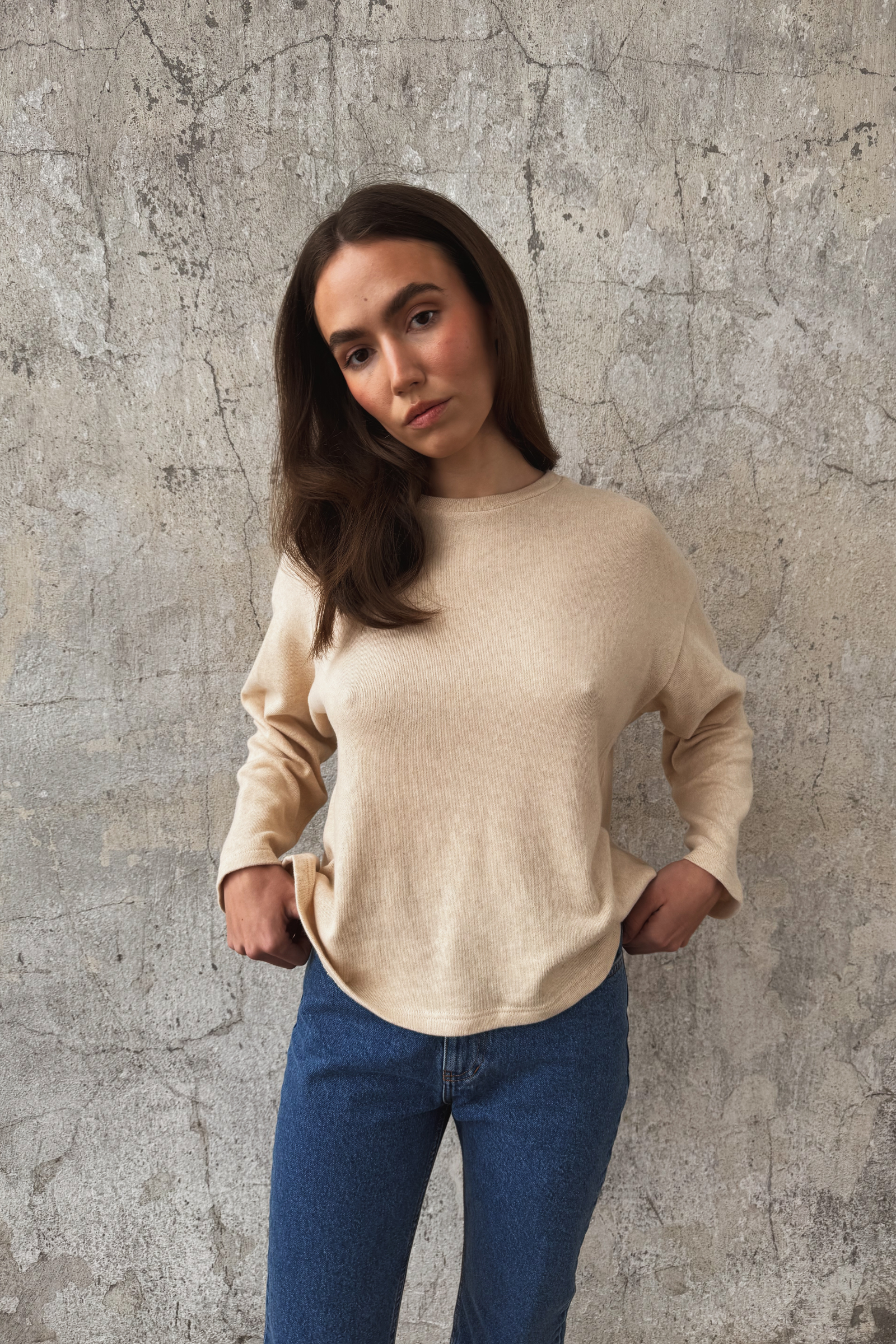 LEISURE LANGARMSHIRT BEIGE