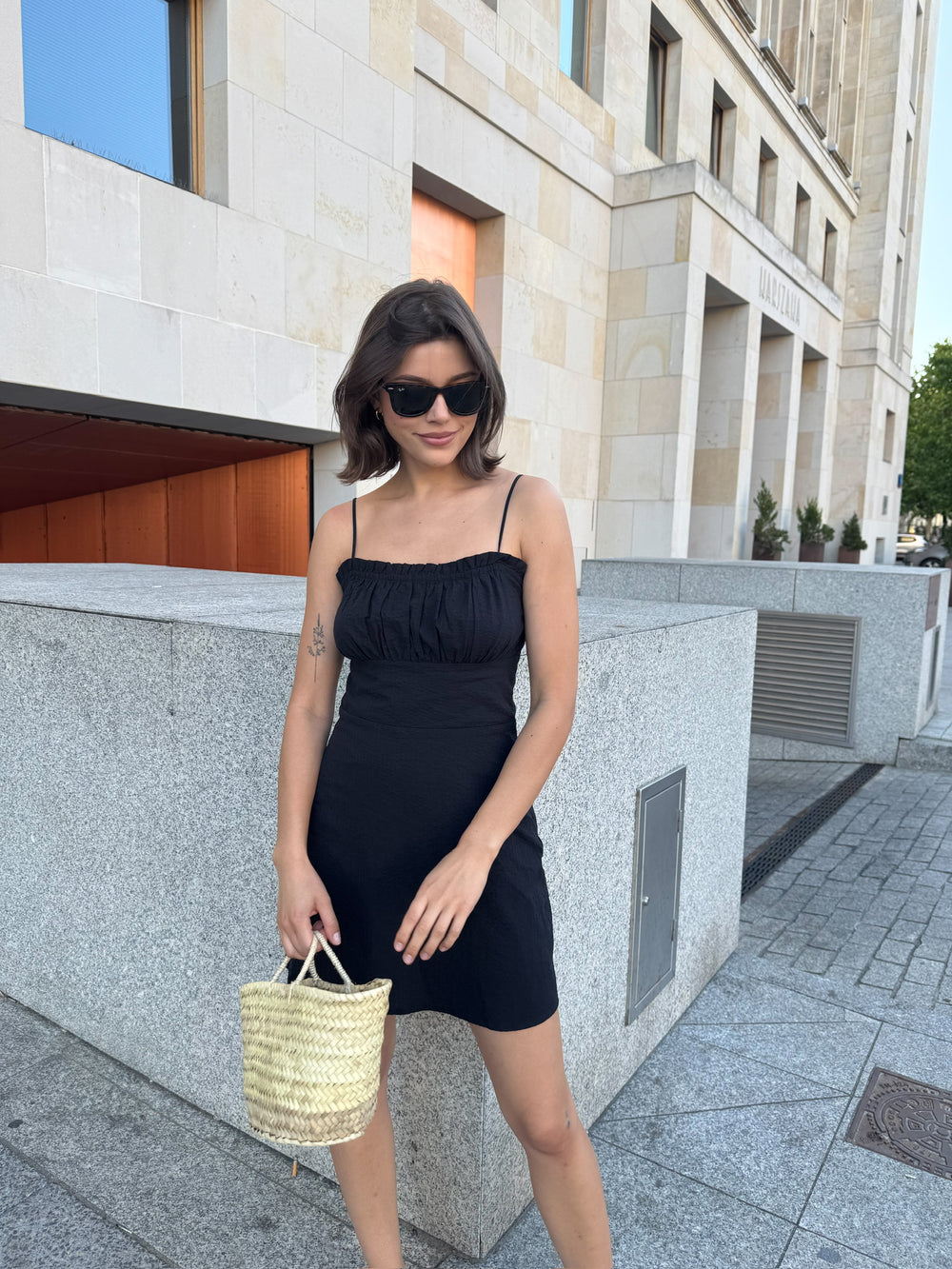 CAPRI KLEID SCHWARZ