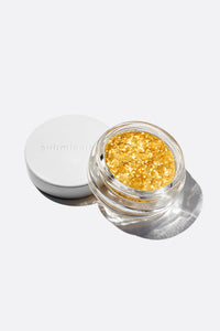 Submission beauty glitter gold